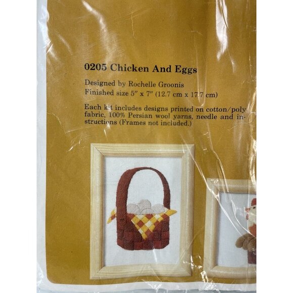 Vintage 1982 The Creative Circle Crewel Kit #205 Chicken & Eggs Pure Wool 5x7 - Picture 2 of 9